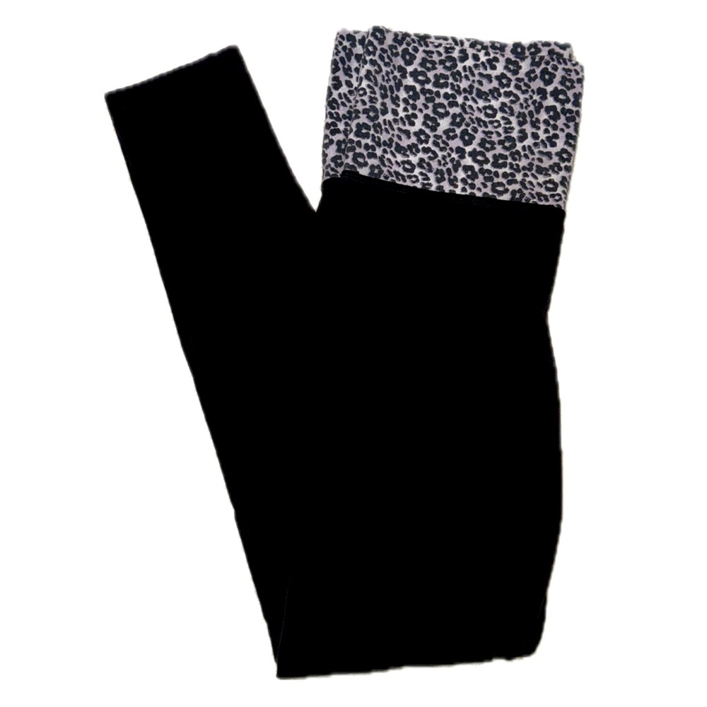 Vintage Y2K Victoria’s Secret Fold Over Yoga Pants Leggings Animal Print M Short